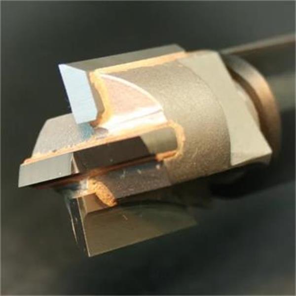 IGM 137-CWB18 - Zadlabávací fréza SK pr. 18,0 mm, stopka 8 mm, pro dřevěné dveře